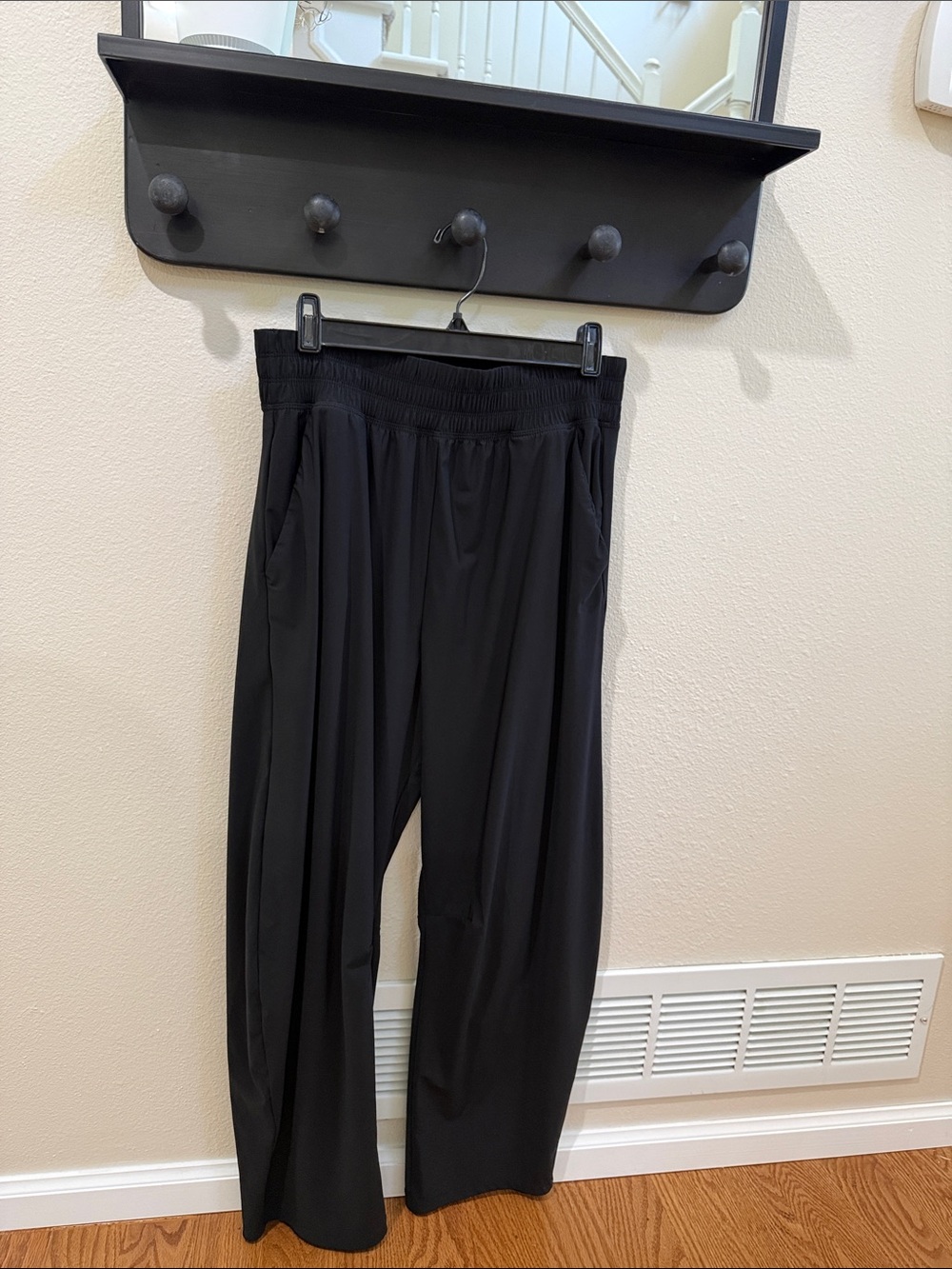 Old Navy Barrel Leg Pants